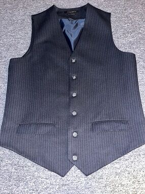 Axist Men’s Pinstripe Vest